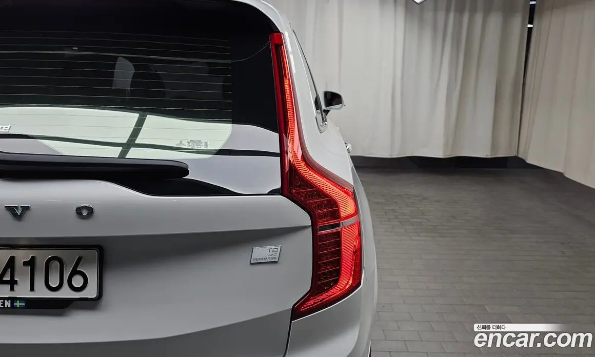Volvo XC90 2022 2.0 автомат (гидро), фото 9