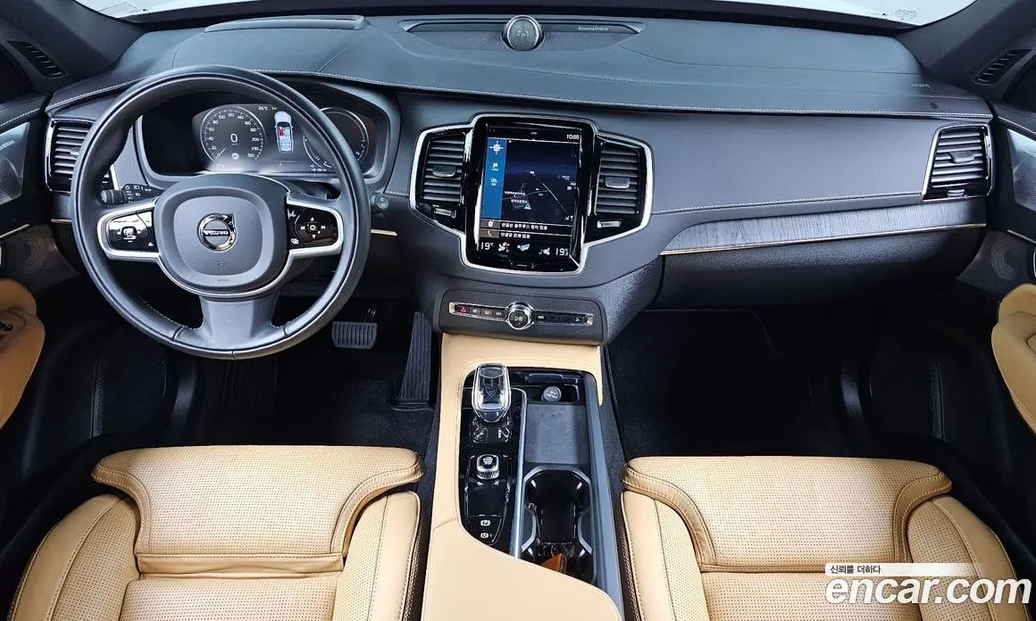 Volvo XC90 2022 2.0 автомат (гидро), фото 10