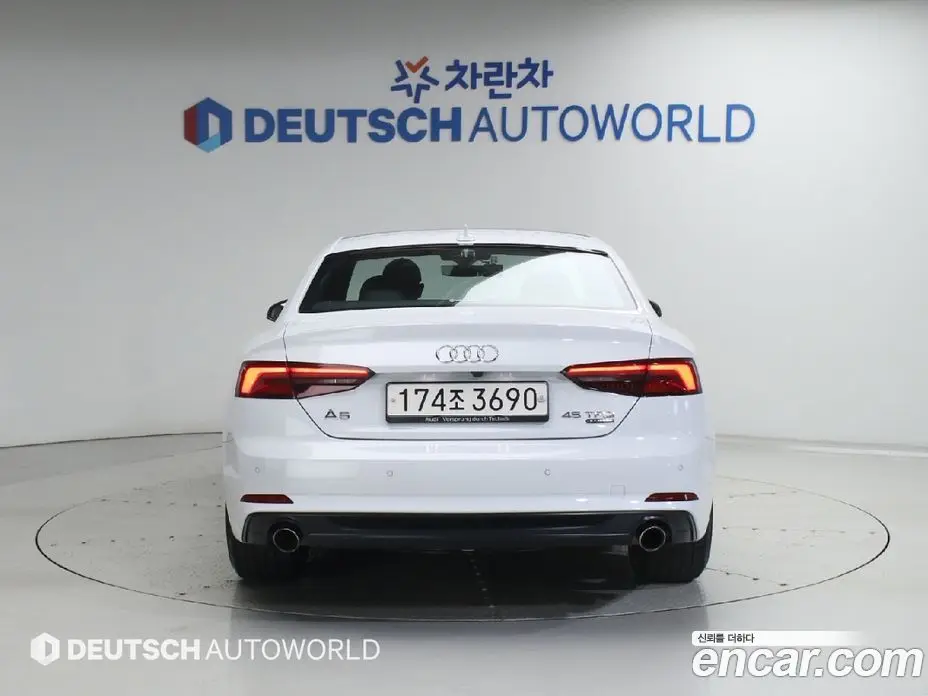 Audi A5 2019 2.0 автомат (гидро), фото 4