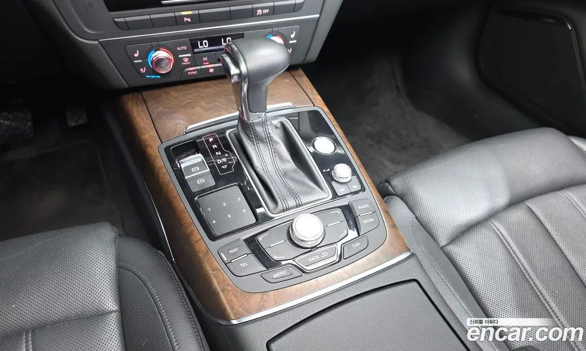 Audi A6 2012 3.0 автомат (гидро), фото 9