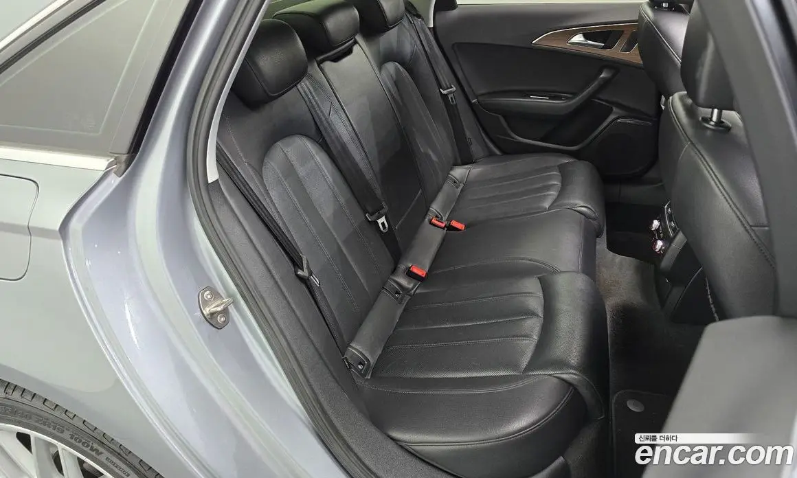 Audi A6 2015 3.0 автомат (гидро), фото 11