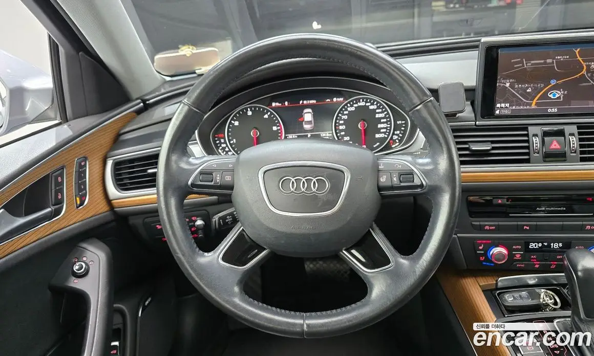 Audi A6 2015 3.0 автомат (гидро), фото 13