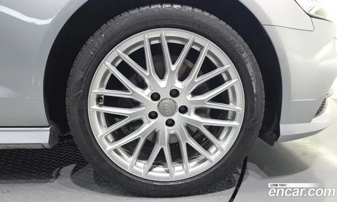 Audi A6 2018 2.0 автомат (гидро), фото 7