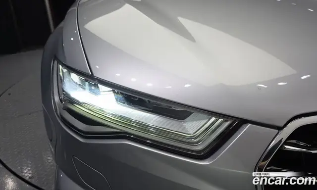Audi A6 2018 2.0 автомат (гидро), миниатюра 8