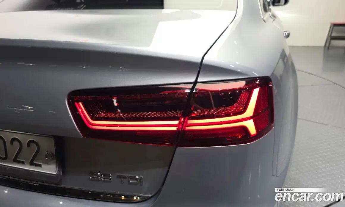Audi A6 2018 2.0 автомат (гидро), фото 9