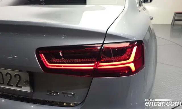 Audi A6 2018 2.0 автомат (гидро), миниатюра 9