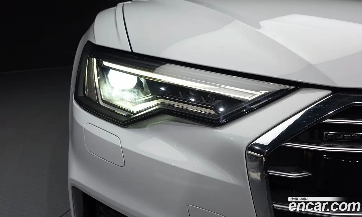 Audi A6 2021 3.0 автомат (гидро), фото 8