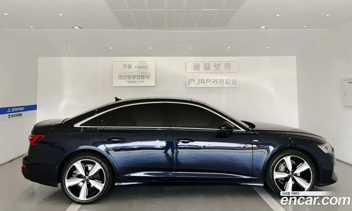 Audi A6 2022 2.0 автомат (гидро), фото 5