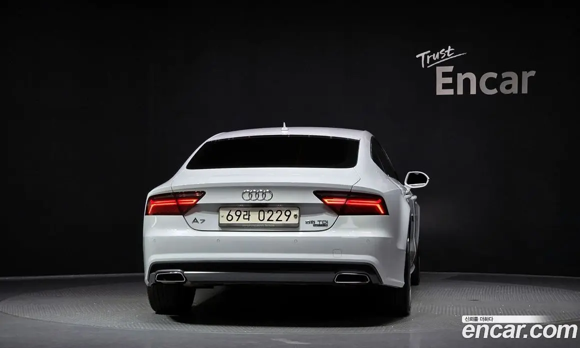 Audi A7 2015 3.0 автомат (гидро), фото 4