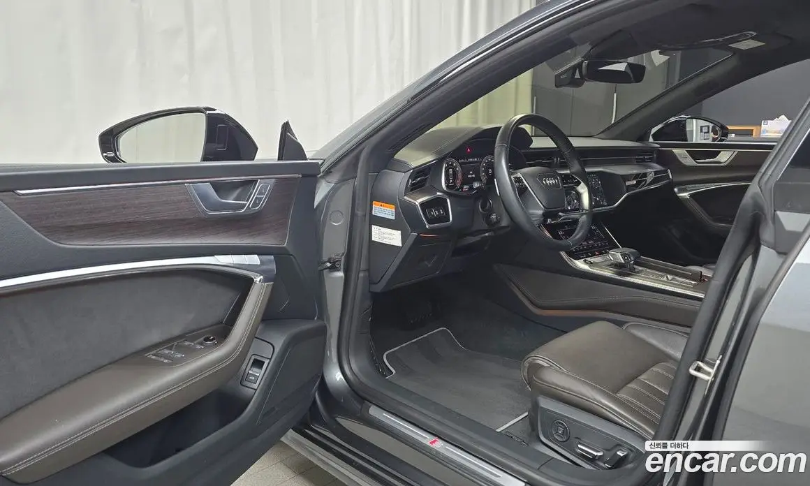 Audi A7 2022 3.0 автомат (гидро), фото 13