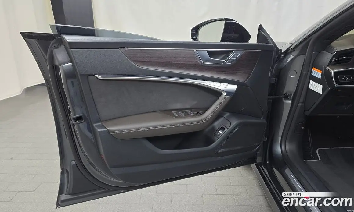 Audi A7 2022 3.0 автомат (гидро), фото 14