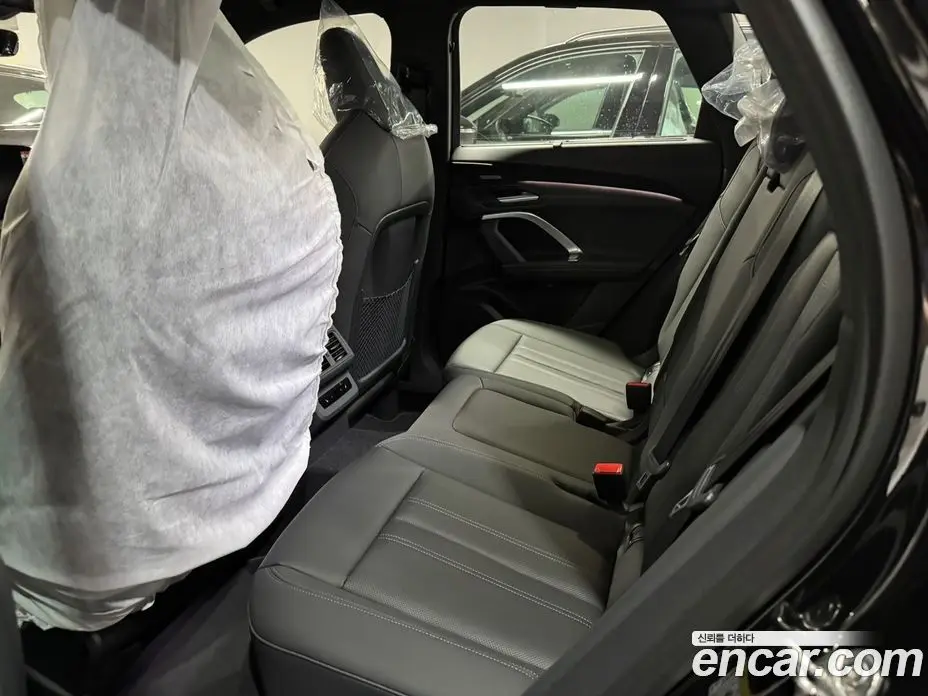 Audi Q5 2025 2.0 автомат (гидро), фото 13