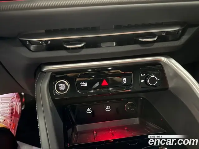 Audi Q5 2025 2.0 автомат (гидро), миниатюра 9