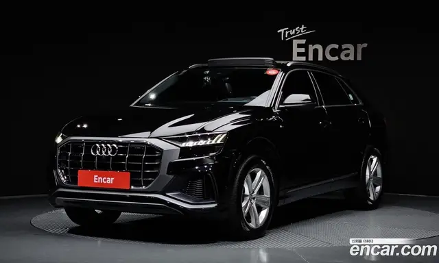 Audi Q8, 2020, 251 671 км