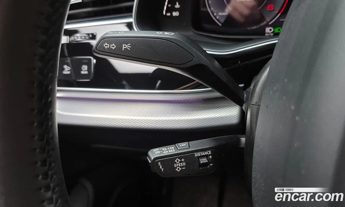 Audi Q8 2020 3.0 автомат (гидро), фото 18