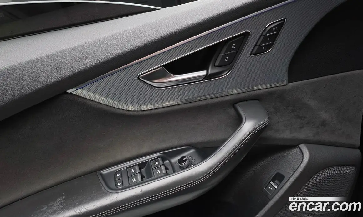 Audi Q8 2020 3.0 автомат (гидро), фото 20
