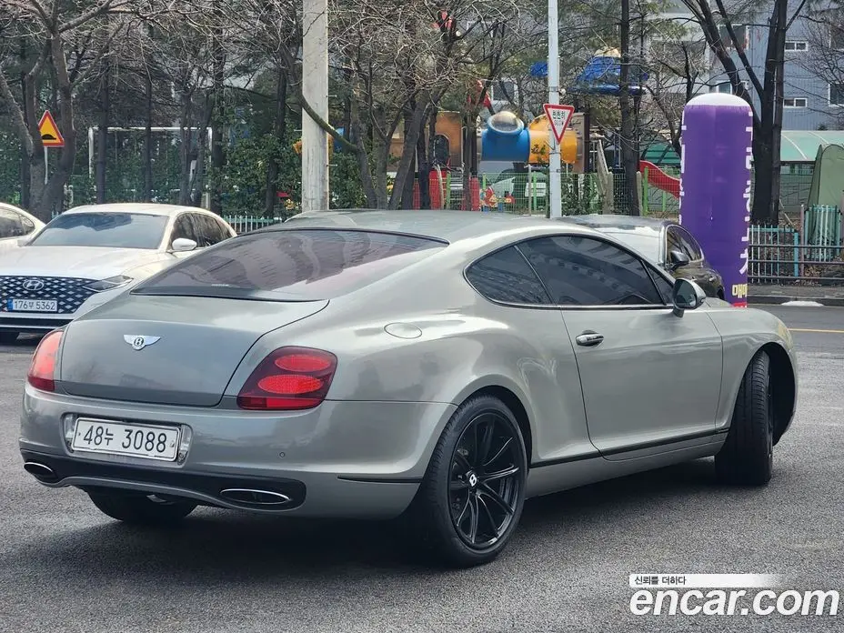 Bentley Continental 2010 6.0 автомат (гидро), фото 4 Bentley Continental 2010 6.0 автомат (гидро), фото 4