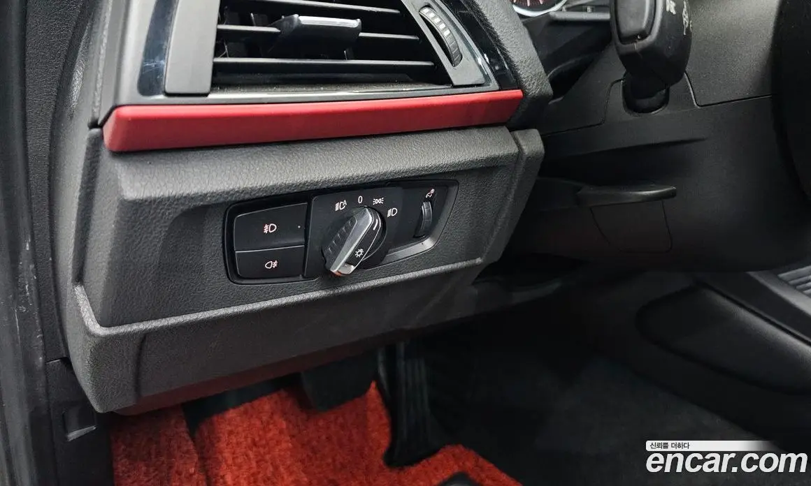 BMW 1 серия 2016 2.0 автомат (гидро), фото 23