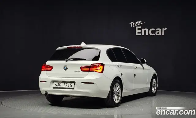 BMW 1 серия 2018 2.0 автомат (гидро), миниатюра 2