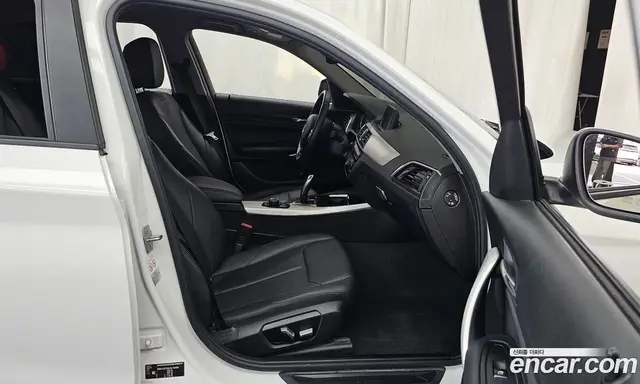 BMW 1 серия 2018 2.0 автомат (гидро), миниатюра 11