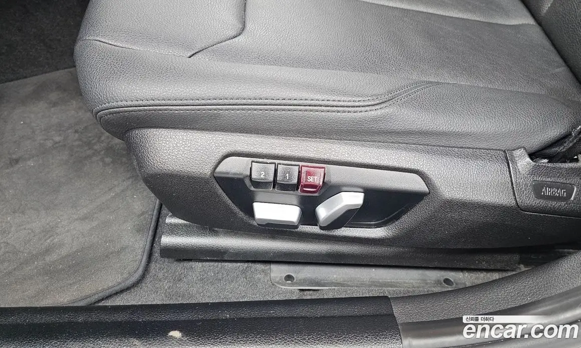 BMW 1 серия 2018 2.0 автомат (гидро), фото 19