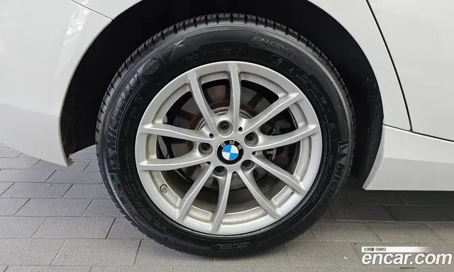 BMW 1 серия 2018 2.0 автомат (гидро), миниатюра 5