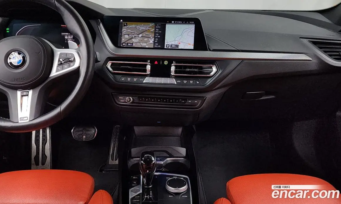 BMW 1 серия 2021 2.0 автомат (гидро), фото 20