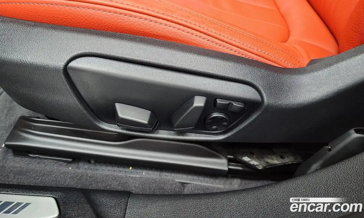 BMW 1 серия 2021 2.0 автомат (гидро), фото 30
