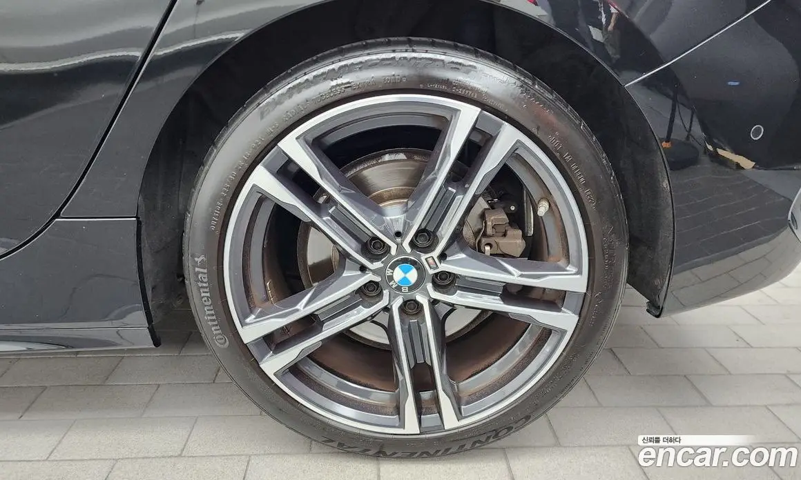 BMW 1 серия 2021 2.0 автомат (гидро), фото 7