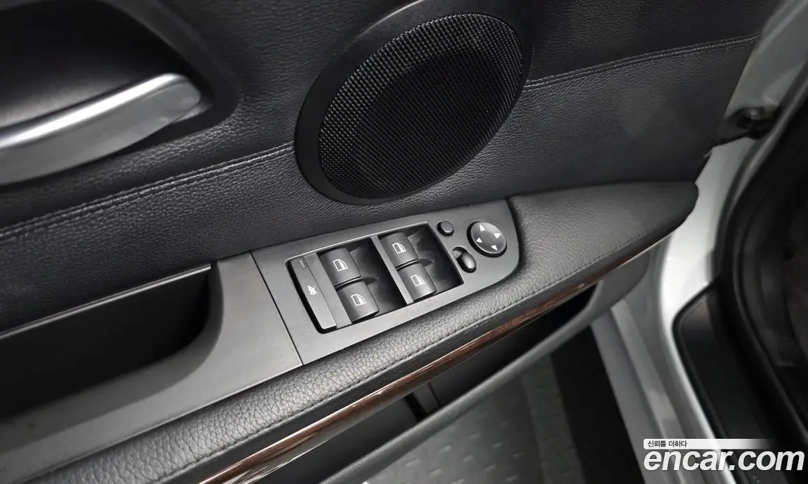 BMW 3 серия 2011 2.0 автомат (гидро), фото 18
