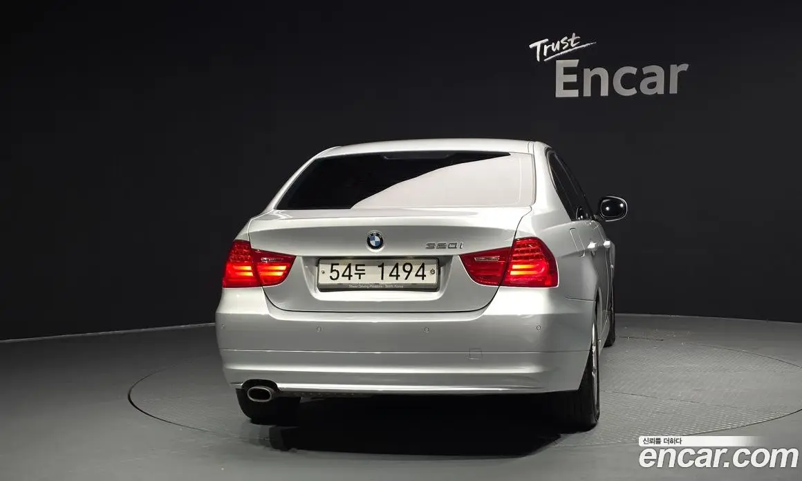 BMW 3 серия 2011 2.0 автомат (гидро), фото 4