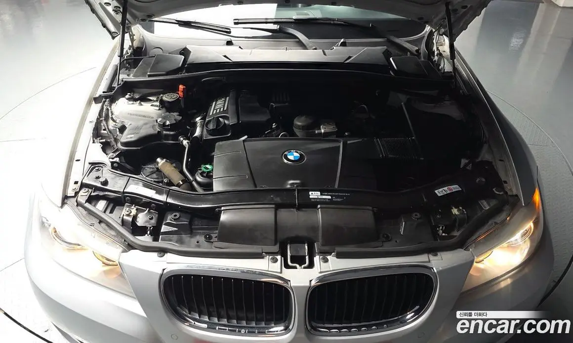 BMW 3 серия 2011 2.0 автомат (гидро), фото 6