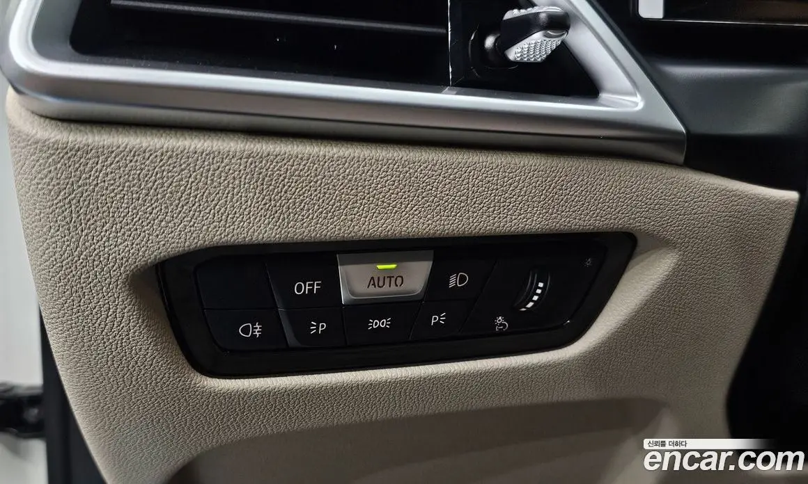 BMW 3 серия 2025 3.0 автомат (гидро), фото 25