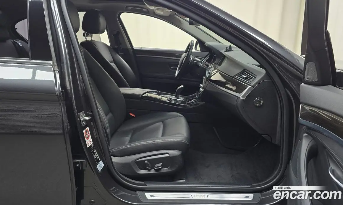 BMW 5 серия 2015 2.0 автомат (гидро), фото 11
