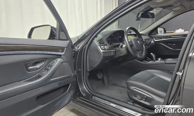 BMW 5 серия 2015 2.0 автомат (гидро), миниатюра 10