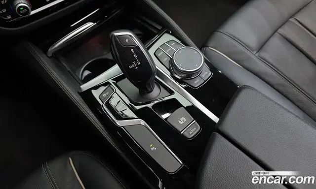 BMW 5 серия 2018 2.0 автомат (гидро), миниатюра 12
