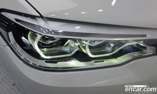 BMW 5 серия 2018 2.0 автомат (гидро), миниатюра 8