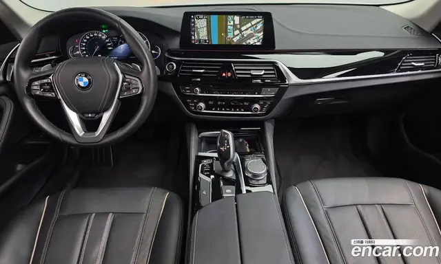 BMW 5 серия 2018 2.0 автомат (гидро), миниатюра 10