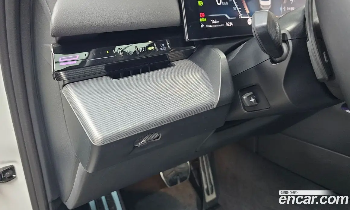 BMW 5 серия 2023 2.0 автомат (гидро), фото 28