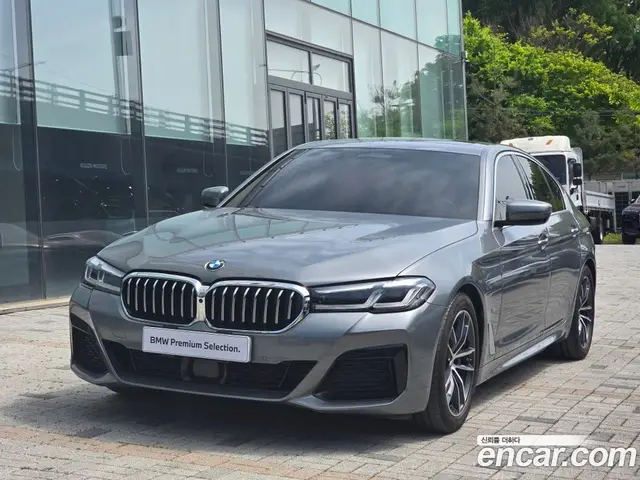 BMW 5 серия, 2023, 62 808 км