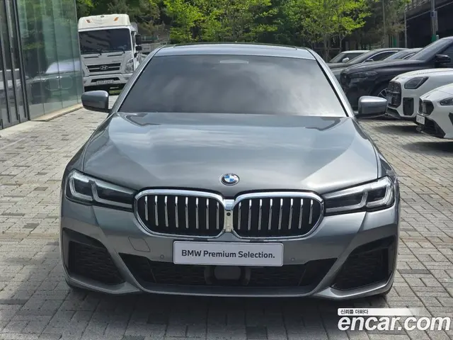 BMW 5 серия 2023 2.0 автомат (гидро), миниатюра 2