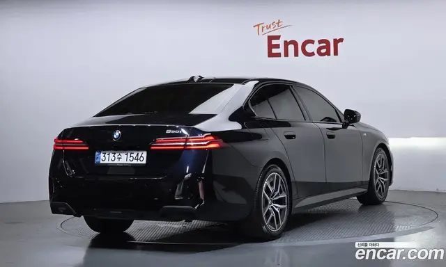 BMW 5 серия 2024 2.0 автомат (гидро), миниатюра 2