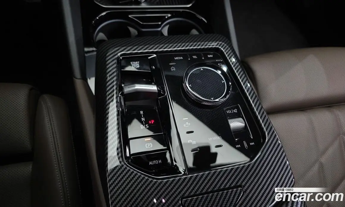 BMW 5 серия 2024 2.0 автомат (гидро), фото 12
