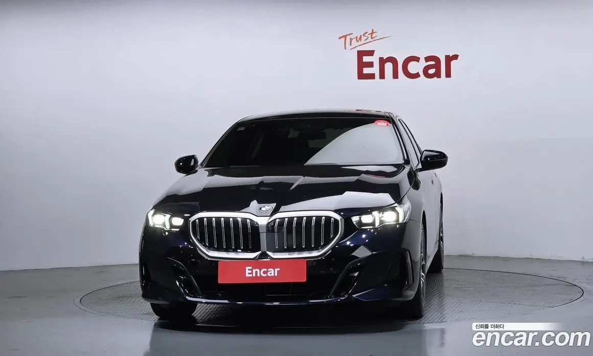 BMW 5 серия 2024 2.0 автомат (гидро), фото 3