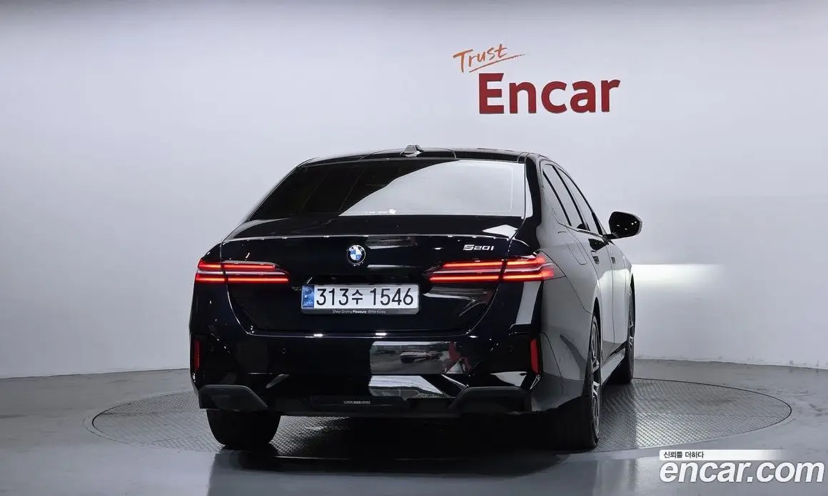 BMW 5 серия 2024 2.0 автомат (гидро), фото 4