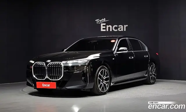 BMW 7 серия, 2024, 24 126 км