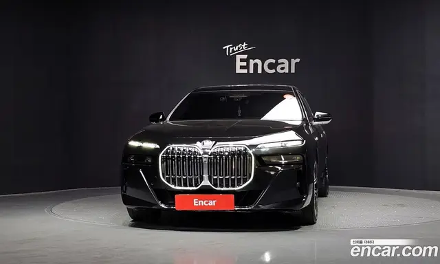 BMW 7 серия 2024 3.0 автомат (гидро), миниатюра 3