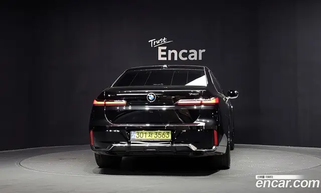 BMW 7 серия 2024 3.0 автомат (гидро), миниатюра 4