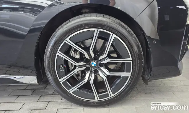 BMW 7 серия 2024 3.0 автомат (гидро), миниатюра 7