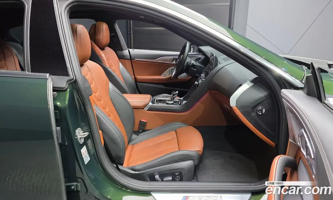 BMW 8 серия 2022 4.4 автомат (гидро), фото 16